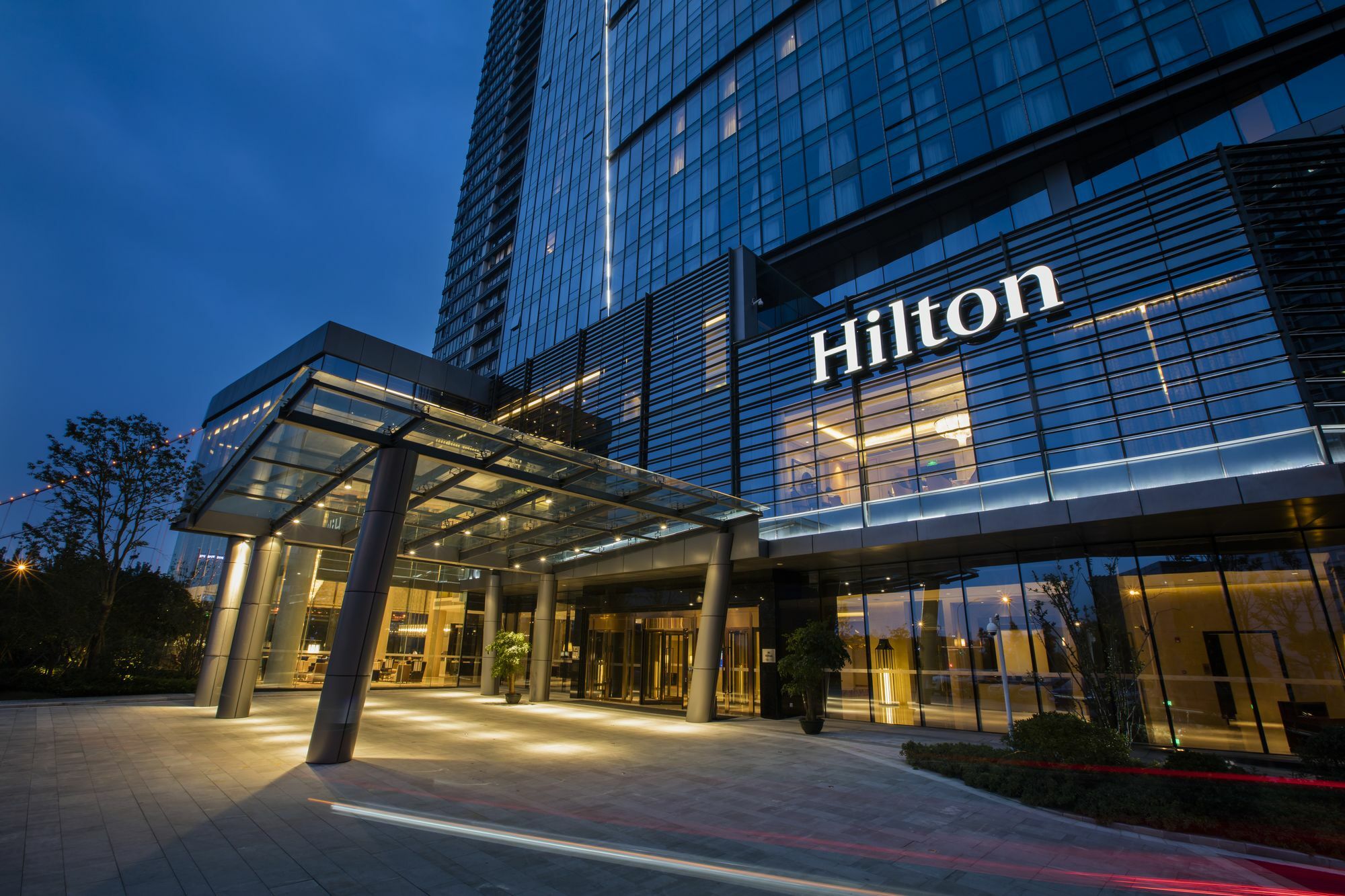 Hilton Wuhan Yangtze Riverside Ngoại thất bức ảnh